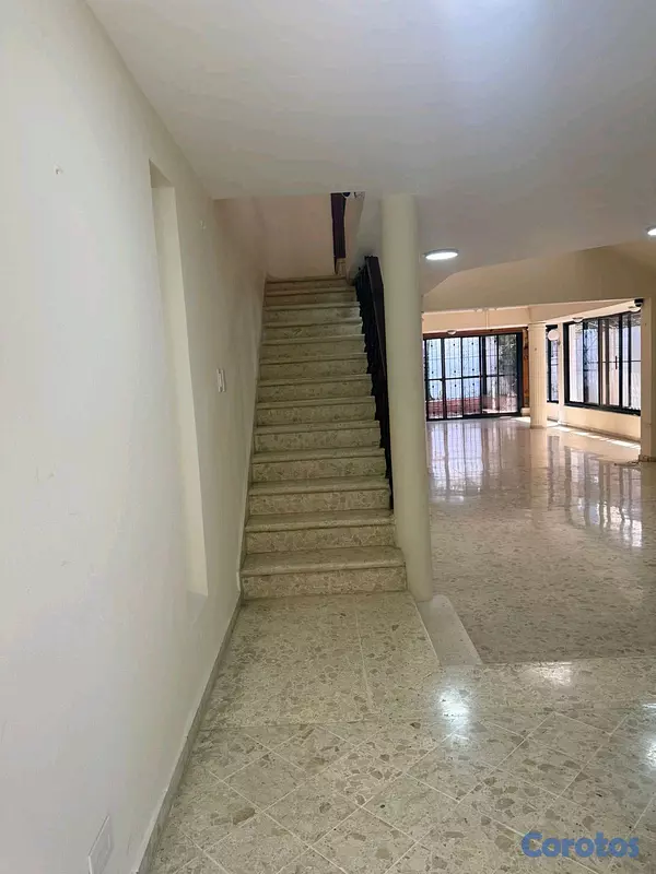 casas - Alquiler de Casa en Julieta Morales 2