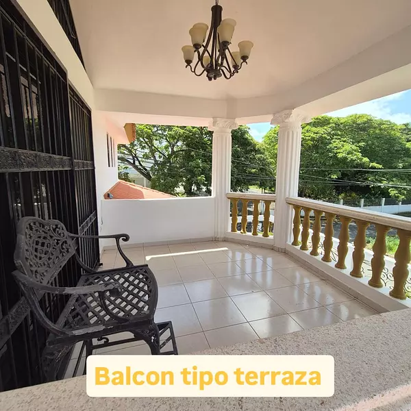 casas - Espaciosa Casa de Venta en Villa Maria, 2 Niveles 5