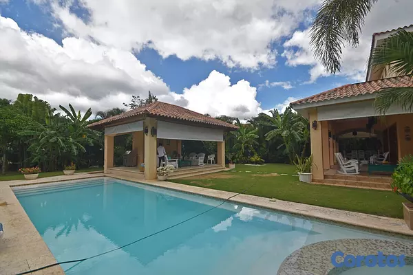 casas vacacionales y villas - Villa ubicada en Metro Country Club 2