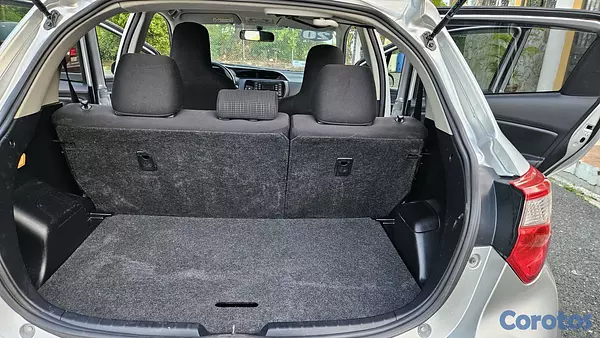 carros - Toyota vitz 2020 recién importado  11
