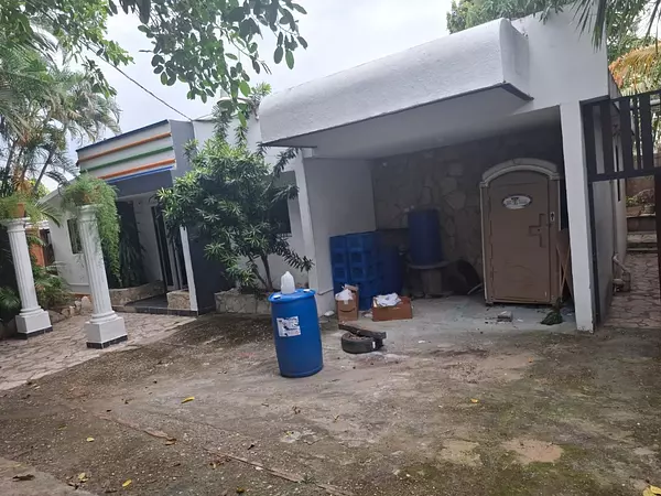casas - Vendo casa Comercial en Costa Azul 2