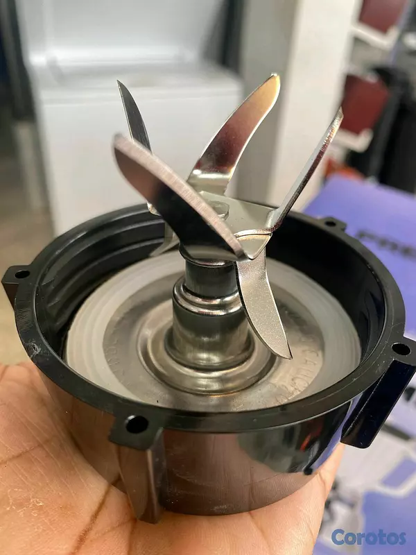 electrodomesticos - *LICUADORA PREMIER*
LICUADORA PREMIER 
1 MES DE GARANTÍA 
VASO DE CRISTAL
 3