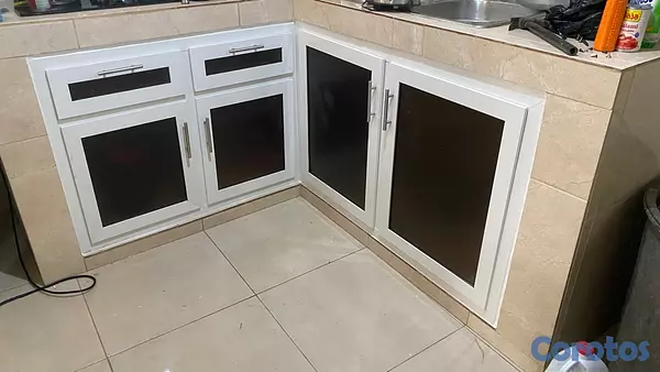 servicios profesionales - Fabricación de cocina en polimetal  4