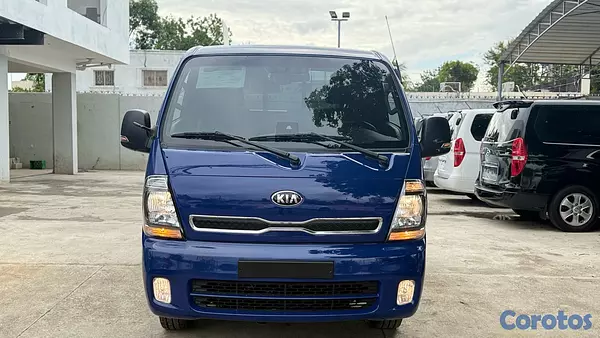 jeepetas y camionetas - 2020 Kia Bongo III 1.2 TON MECANICO  2