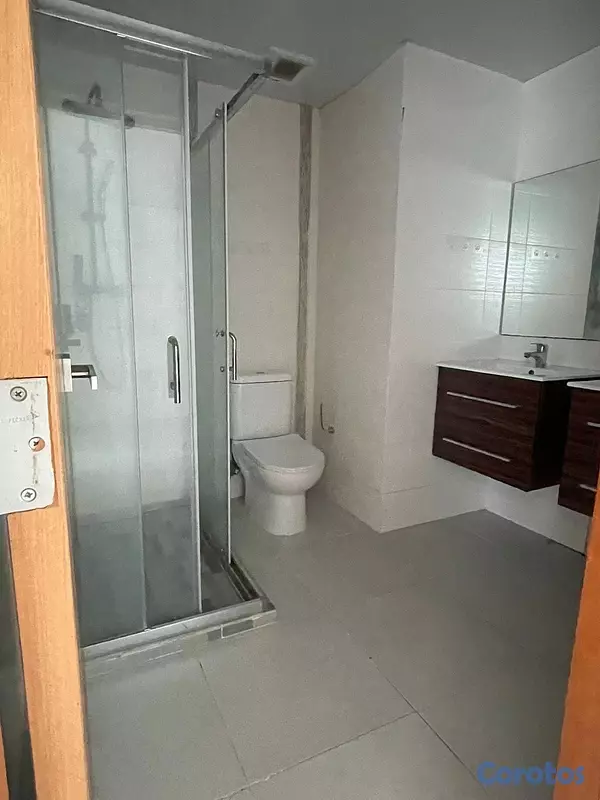 apartamentos - alquiló los cacicazgo piso 8 una habitación 1.5 baño parqueo área social piscina 3