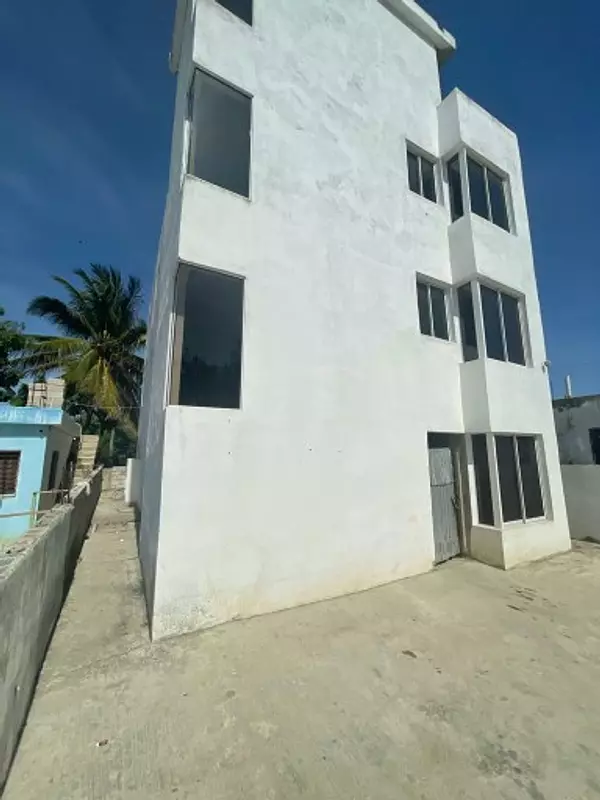 apartamentos - Se Vende Edificio de 3 apartamentos,un apartamento por Nivel, Villa Mella 2