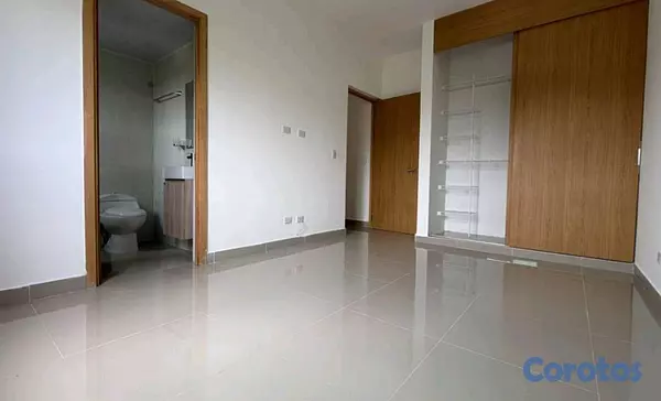 apartamentos - avenida independencia apto  110 m2 2 habitaciones  un parqueo  con ascensor   9