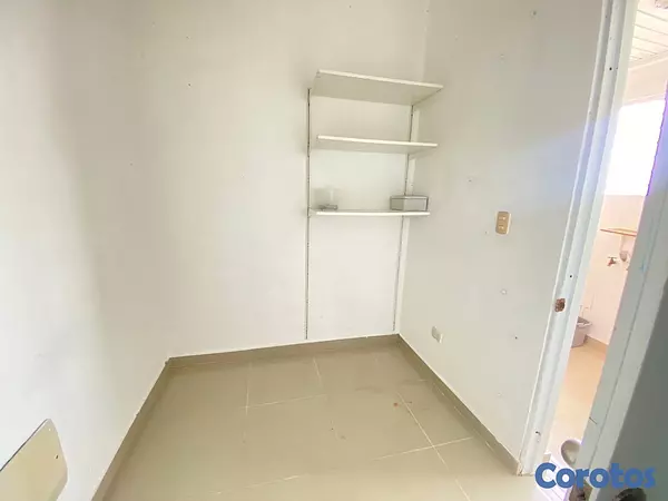 apartamentos - venta de apartamento 6to piso de 134mts Evaristo morales Distrito Nacional  7