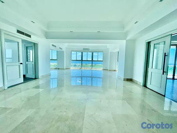 apartamentos - SE VENDO EXCLUSIVO  Apto en TORRE AZUL frente Parq 5
