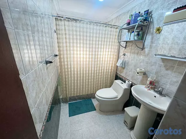 apartamentos - Vendo Apartamento de 3 Habitaciones en Arroyo Hond 7