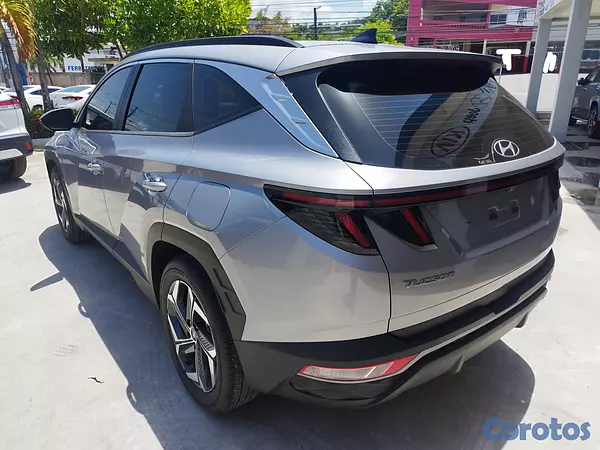 jeepetas y camionetas - 2021 Hyundai Tucson Diesel  5