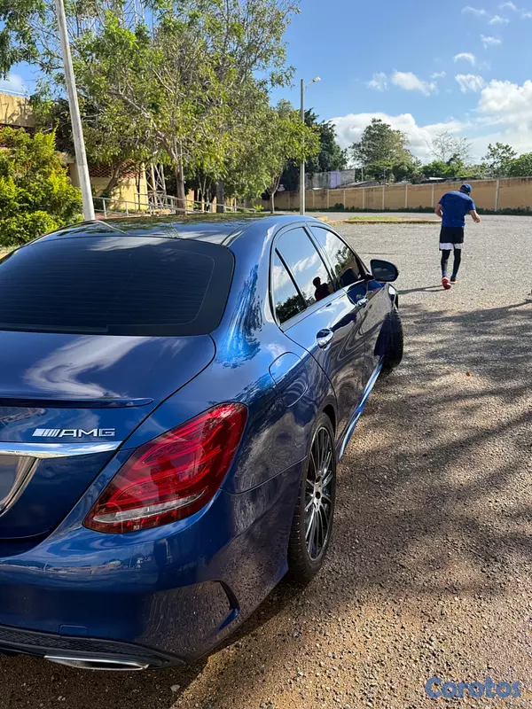 carros - Mercedes C300 Edición limitada  13