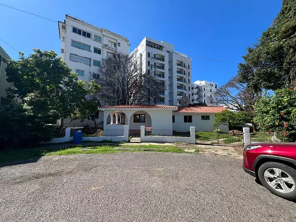 solares y terrenos - Solar de 1,100 metros, La Esmeralda, Santiago 4