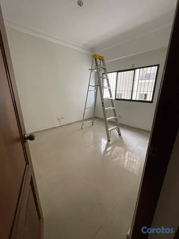 apartamentos - VENTA APARTAMENTO EN EVARISTO MORALES CENTRICO 15