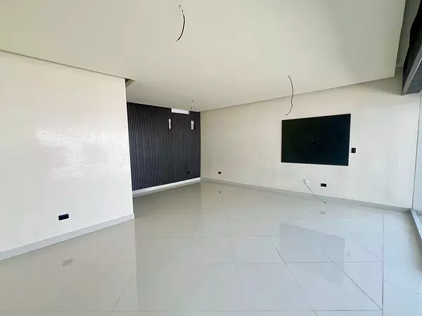 oficinas y locales comerciales - Local céntrico en Bella vista  6