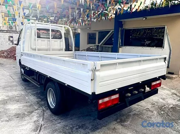 camiones y vehiculos pesados - JUNFENG MAKRO 2.5T (4x2) 2025 7