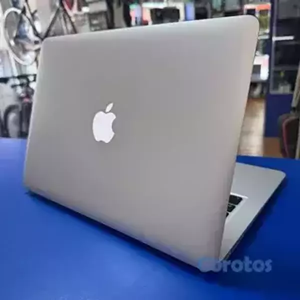computadoras y laptops - LAPTOP MACBOOK AIR 2018 GRIS- OPORTUNIDAD  2