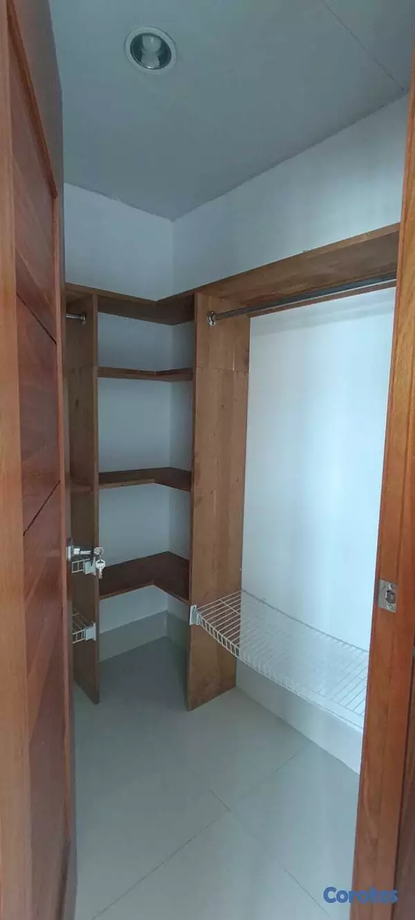 apartamentos - Bella Vista, 200mts, 3hab en piso alto con balcón 10