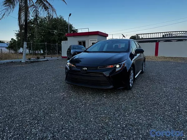 carros - Toyota Corolla LE 2023 — ¡Como nuevo y listo para su uso inmediato! 🔥 2