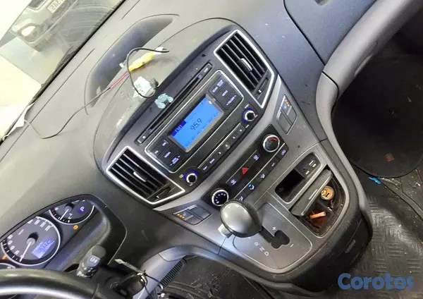 jeepetas y camionetas - HYUNDAI GRAND STAREX 2021 GRIS 9