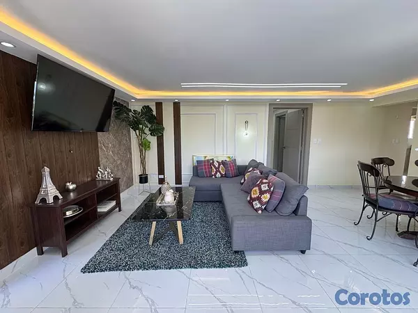 apartamentos - vendo renacimiento tercer nivel dos habitaciones dos baño parqueo servicio  3