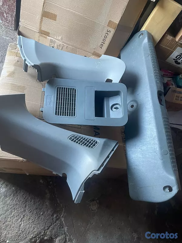 accesorios para vehiculos - VARIOS Plásticos Odisea 2000.Todos Por El Mismo Precio  2