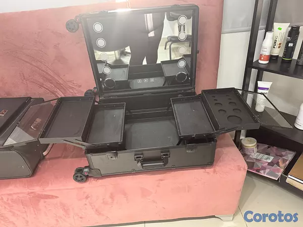 carteras y maletas - Maleta de maquillaje tipo mesa  5