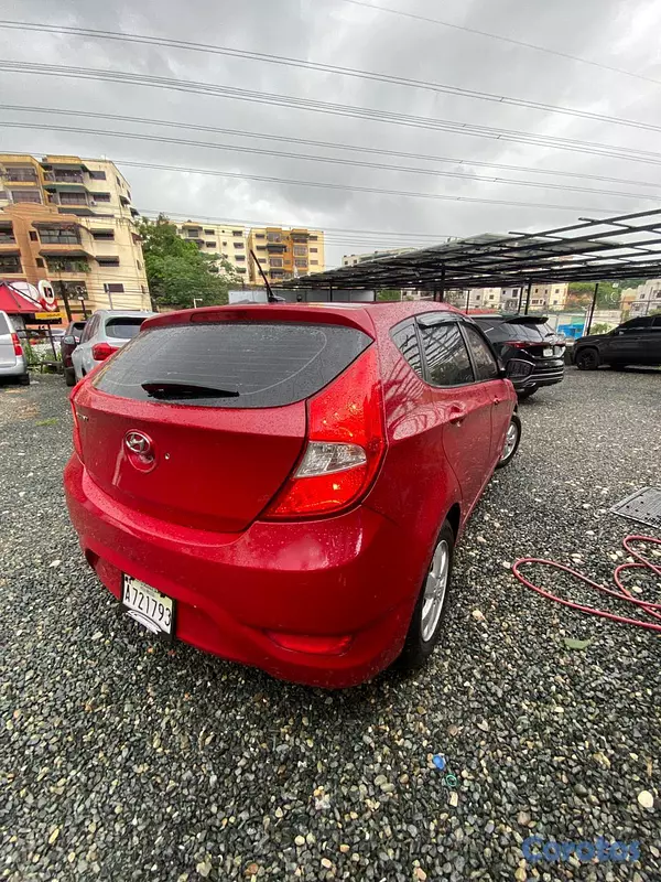 carros - Hyundai Accent 2012 8