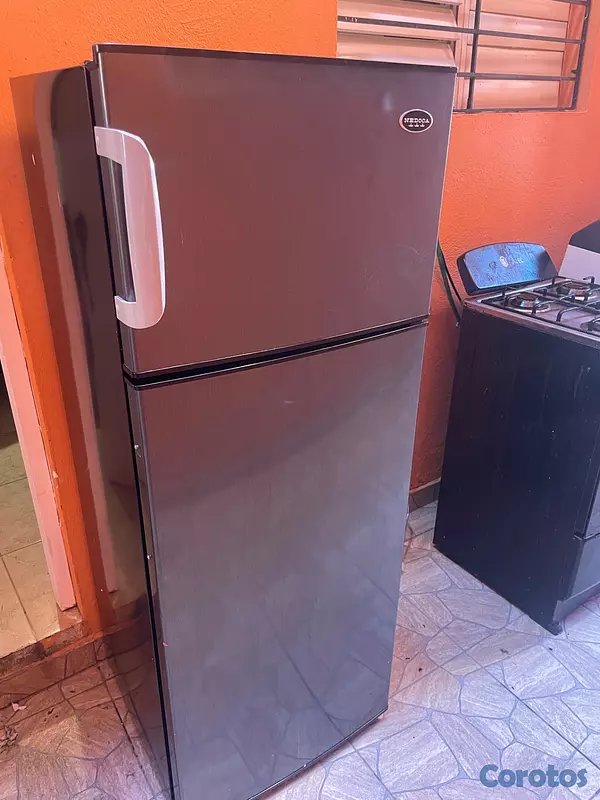 electrodomesticos - Nevera Nedoca 8 pies económica 3