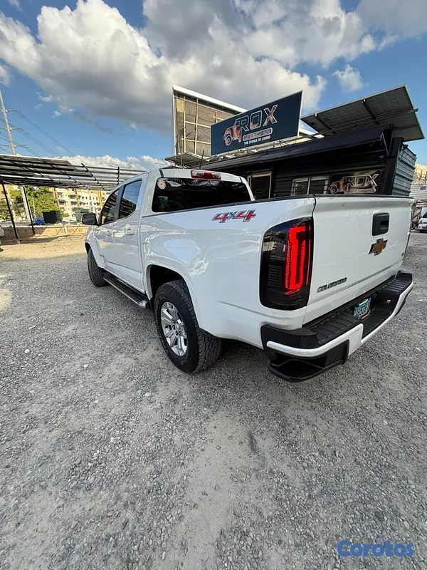 jeepetas y camionetas - Chevrolet Colorado LT 4x4 2016 4