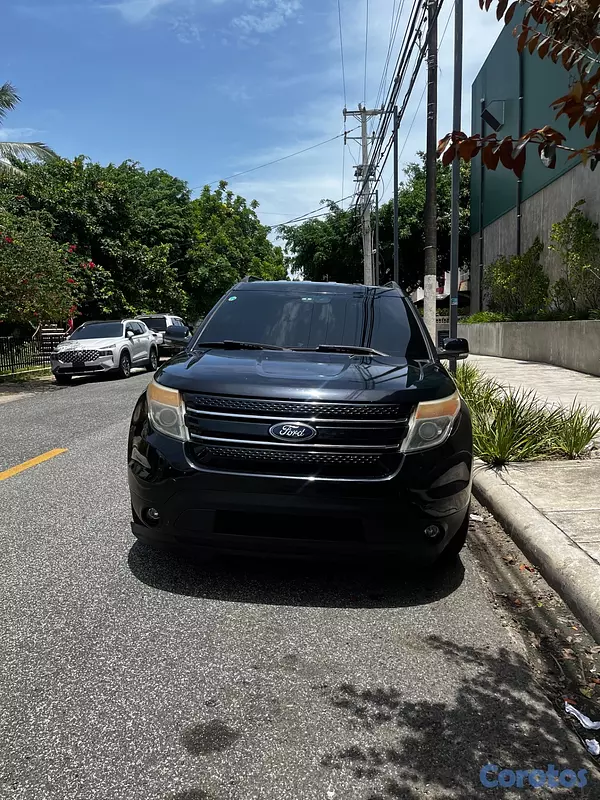 jeepetas y camionetas - FORD EXPLORER LIMITE NEGRA  13