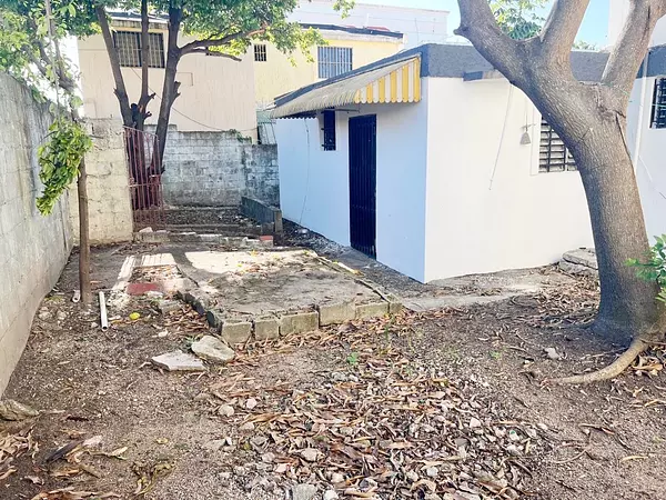 casas - Propiedad comercial  10