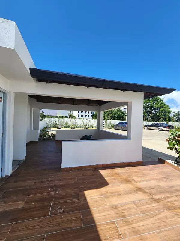 apartamentos - Apto 1er Piso 130 Mts en Los Llanos de Gurabo, Stg 10