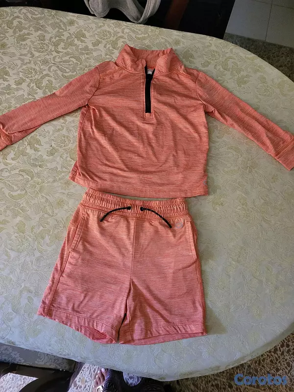 ropa y zapatos - conjunto deportivo  2