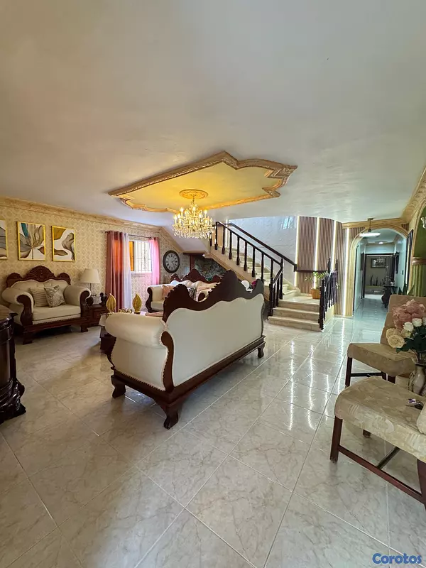 casas - CASA EN VENTA - PRADO ORIENTAL: LUJO Y CONFORT EN ZONA PRIVILEGIADA 3