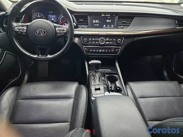 carros - KIA K7 2018 NEGRO 13