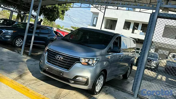jeepetas y camionetas - 2020 HYUNDAI GRAND STAREX RECIEN IMPORTADA 8