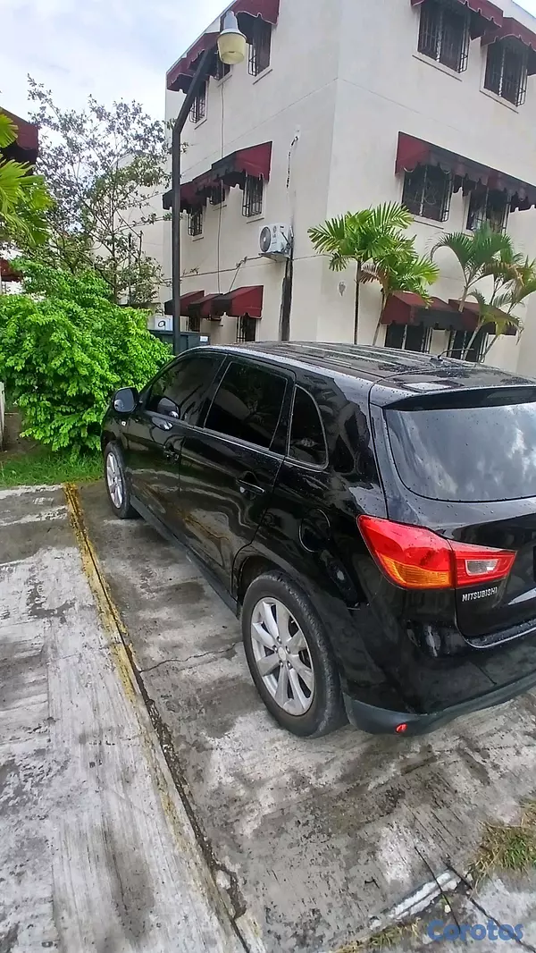 jeepetas y camionetas - Mitsubishi Outlander Sport 2015 5