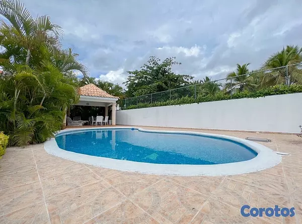 casas vacacionales y villas - Vendo Casa en residencial cerrado en 📍Juan Dolio 9