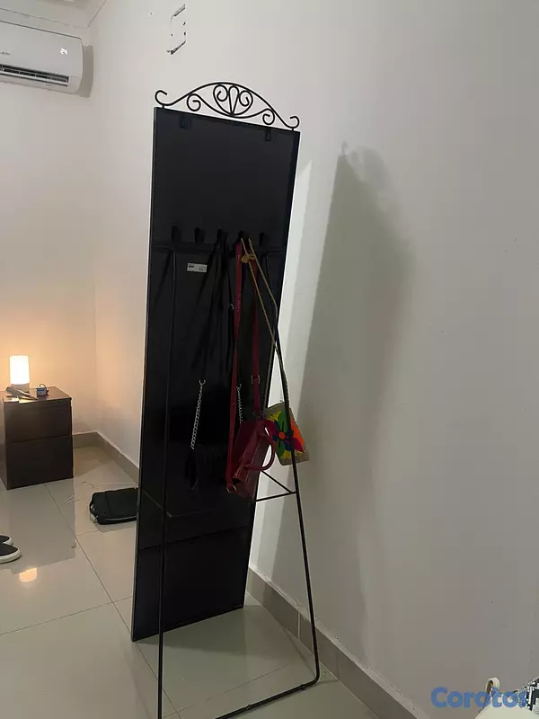 muebles y colchones - Se vende espejo vertical 3