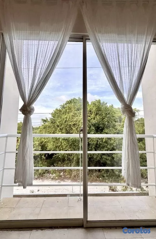 apartamentos - Descripción
🏡✨ Las Cayenas – Apartamento de 3 habitaciones totalmente renovado. 10
