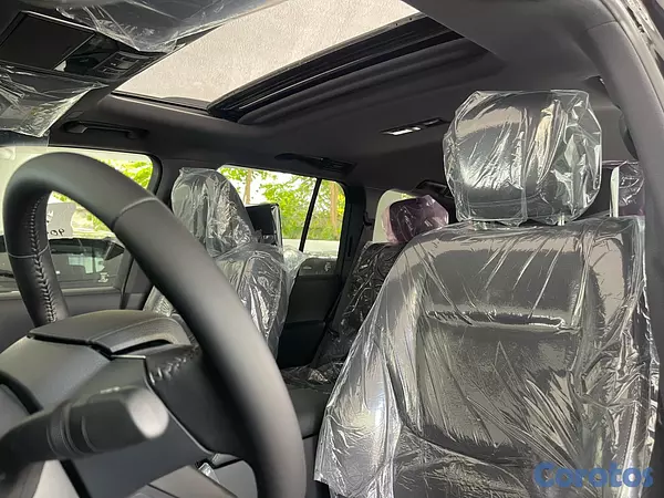 jeepetas y camionetas - Toyota Land Cruiser VXR 2026 5