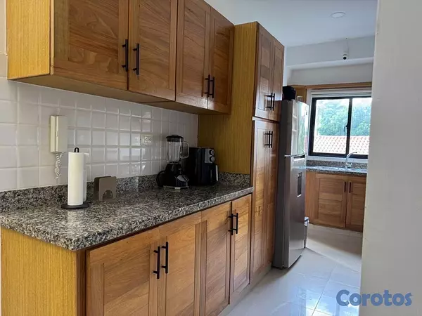 apartamentos - vendo independencia klm 7 y Mendio dos habitaciones 2.5 baños dos parqueos serví 2