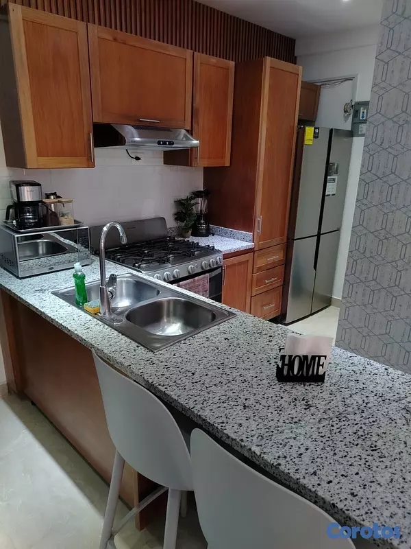 apartamentos - venta de apartamento 2da con terraza en la autopista de san Isidro 2 parque la  7