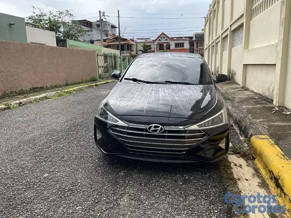 carros - Hiunday Elantra SE 2020 8