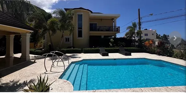 casas - casa en torre alta puerto plata  4