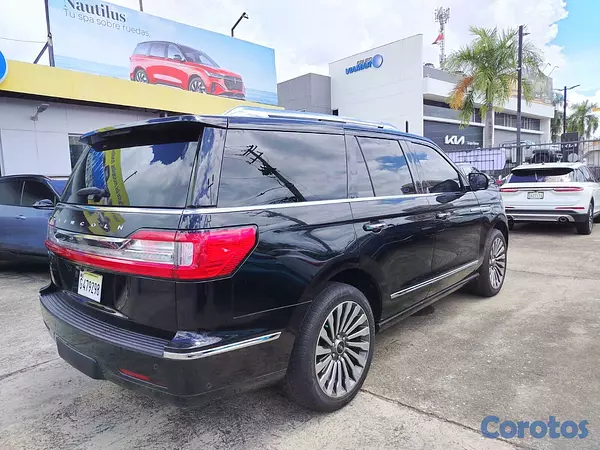jeepetas y camionetas - Lincoln Navigator Reserve ll 11
