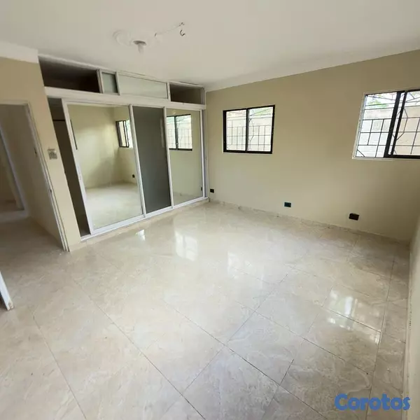 casas - venta de casa en la autopista de san isidro brisa oriental Santo Domingo este  5
