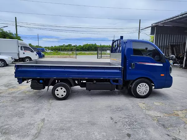 camiones y vehiculos pesados - kia bongo 2020  3