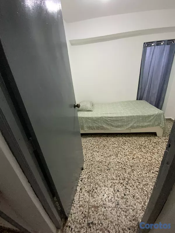 habitaciones y viviendas compartidas - Aquilo habitación con su baño a mujer que trabaje y estudie 9